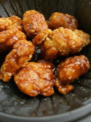 8 piece Honey BBQ Boneless Wings