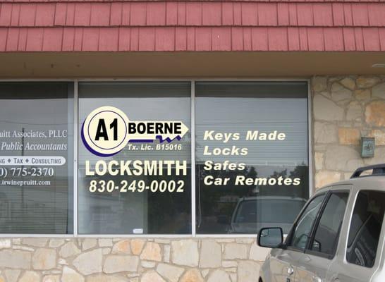 24hr locksmith serving Boerne and surrounding areas