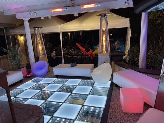 Led party! Led dance floor, led chairs, led cubes