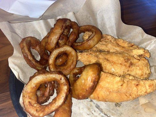 Onion rings and chicken fingers