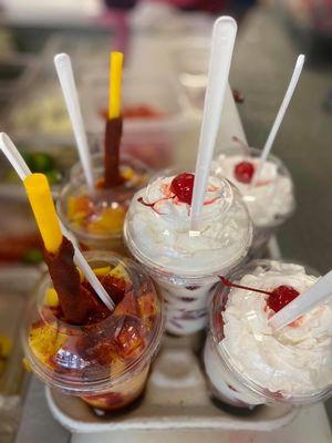 Mangonadas (on the left) and Fresas con Crema (on the right)