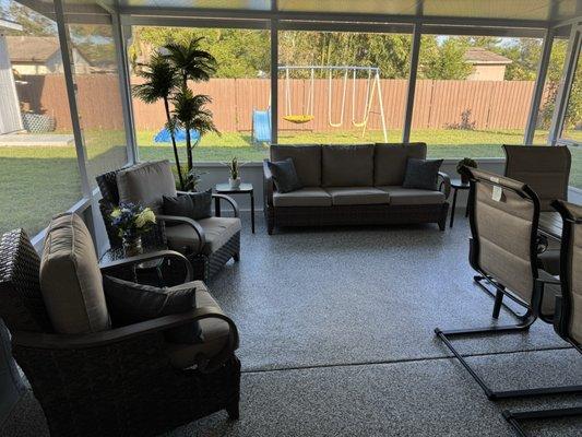 New outdoor space screened room.