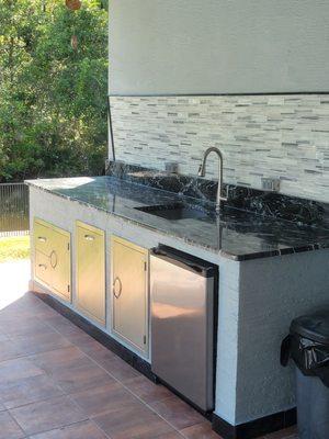 Outdoor Kitchens by Design