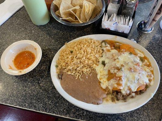 Lunch, Enchiladas Potasinas