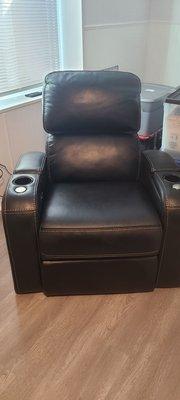 Hubbys new recliner for his man cave!