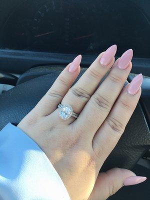 In love! First time getting my nails done and acrylic nails. Now I can finally be those Insta Girls with "Hand on Wheel" pose.