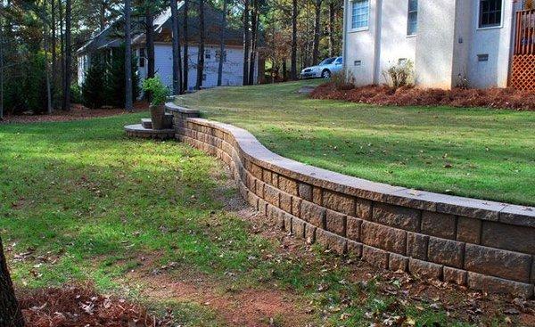 Retaining wall