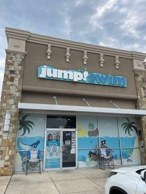 Open ALL YEAR LONG at 
7141 Youree Dr #100, Shreveport, LA 71105
Book lessons Now at
www.jumpswimschools.com