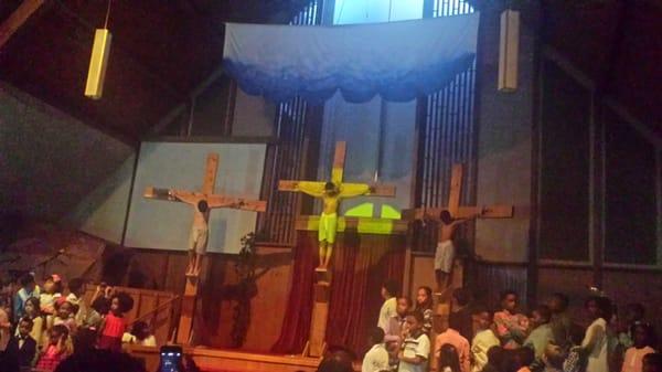 Easter Ressurection play 2015. Jesus died on the cross.