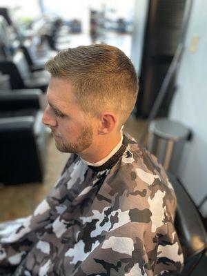 Men's Haircut/ Beard trim