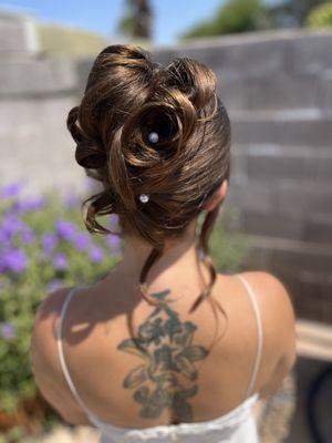 #weddingupdo