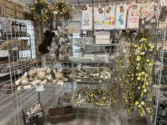 Spring and Easter decor