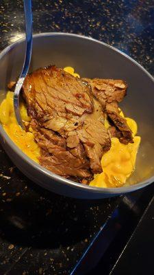 Brisket mac n cheese.