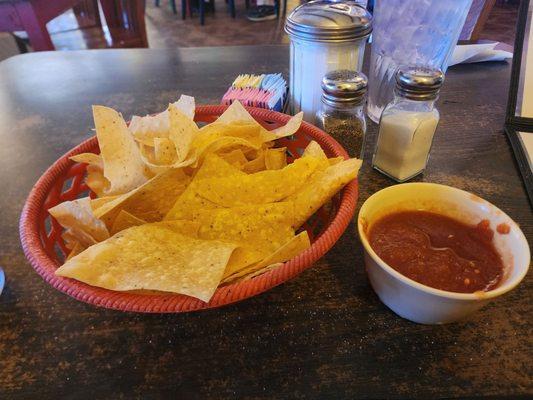 My wife & I have been going to Larry's for 48 years. In our opinion, it is the best Tex-Mex  on the planet.