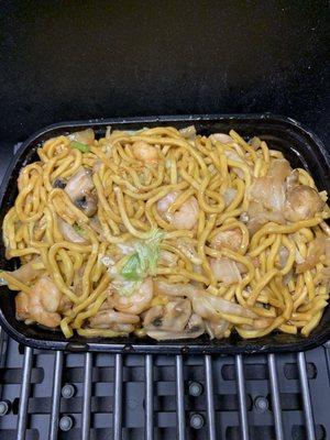 Shrimp Lo Mein