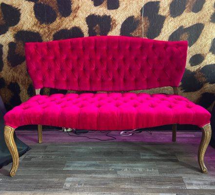 Hot Pink Tufted Settee...need I say more?