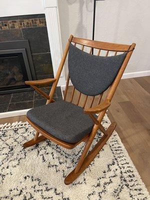 Rocking chair