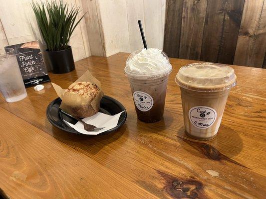 Iced Caramel Macchiato, Iced Mocha, Raspberry White Chocolate Muffin