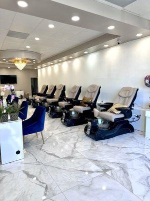 Biogelic Nail Spa