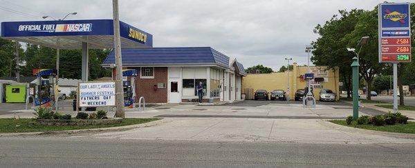 Sunoco Gas Station