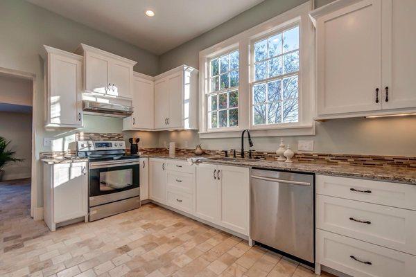 Custom Kitchen Cabinetry