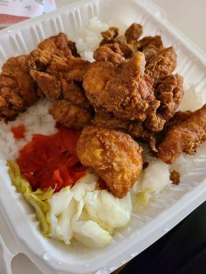 Chicken Karaage plate before pouring the curry