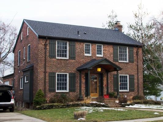 New roof in Royal Oak using Certainteed Landmark Pro Moire Black Shingles