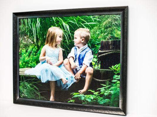 Childrens Portrait Frame - Girl on the Hill Framing