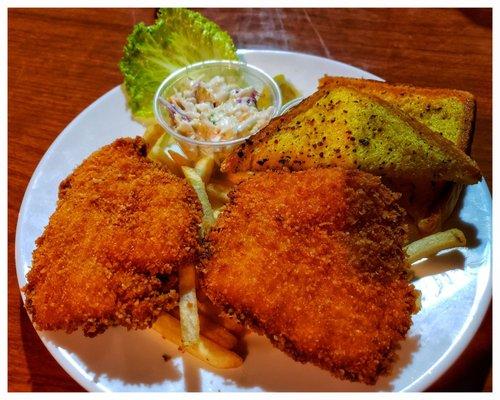 Fish and chips with crisp cole slaw and nicely greasy garlic toast.