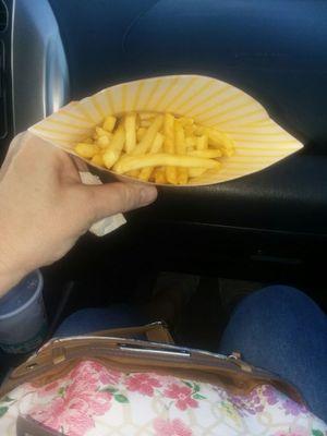 Cold fries and only half full. Disgusting. This is what you get from the McDonald's in Mattoon, IL.