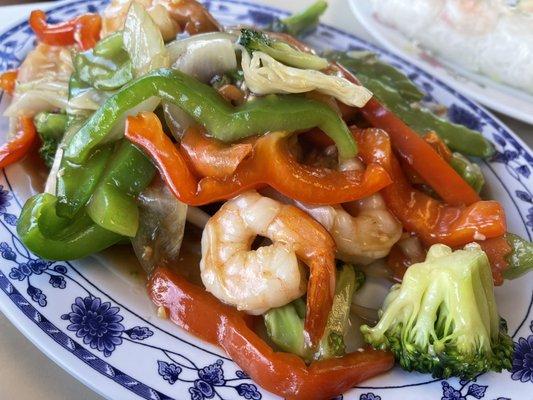 Shrimp with vegetables