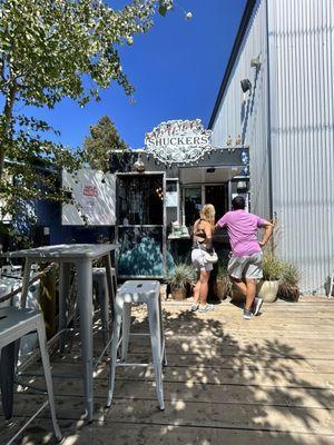 The food cart ordering counter