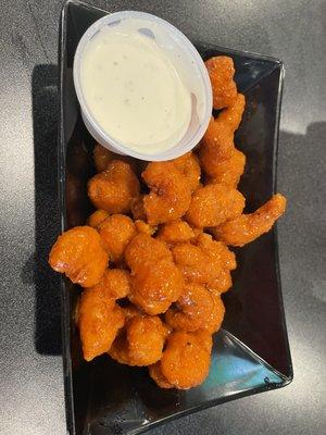 Buffalo popcorn shrimp