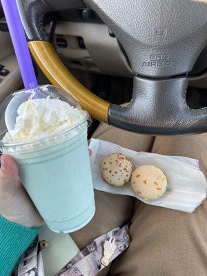 Milkshake and Cookies