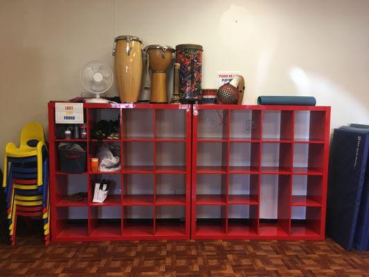 more cubby room with bongos and drums for the music class on Tuesdays!