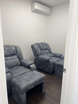 Foot massage room