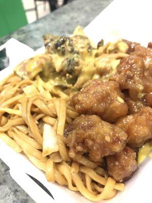 So fresh~Lo Mein, Sesame Chicken, juicy Honey Mustard Chicken