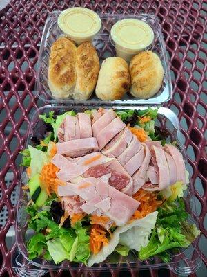 Chef salad. Everything fresh.