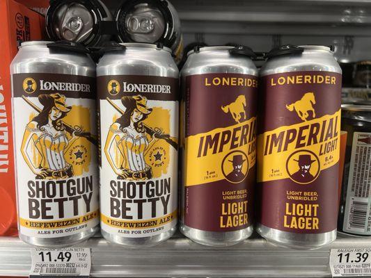 Great beer selection! Lonerider is one of my favorites.