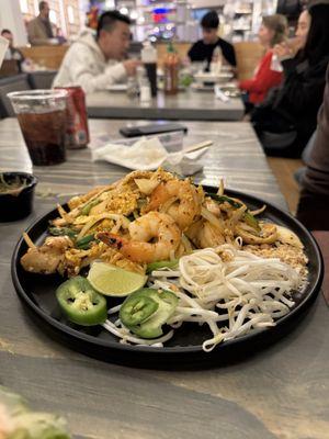 Pad thai