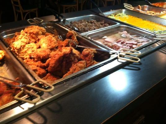 Fried chicken, stew beef, ham, broccoli casserole...Yum Yum!