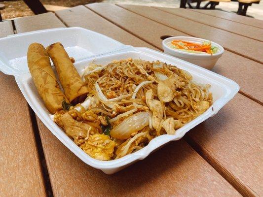 9. Pad Thai Lunch Special