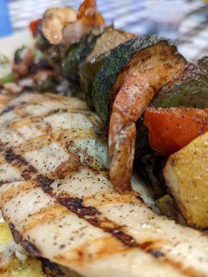 Snapper and shrimp with veggies