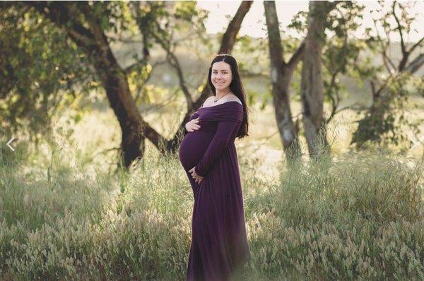 Outdoor or indoor fine art maternity sessions available with any newborn or 1st Year Baby Plan. Gorgeous gowns are provided!