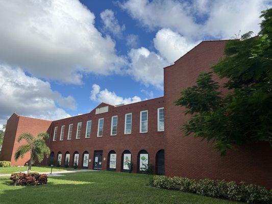 Historic Jordan Park Elementary School in South St. Pete