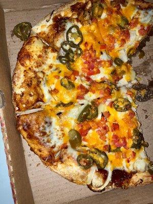 BBQ chicken pizza