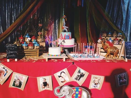 Vintage circus / carnival theme set up