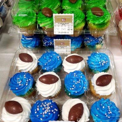 Football Cupcakes