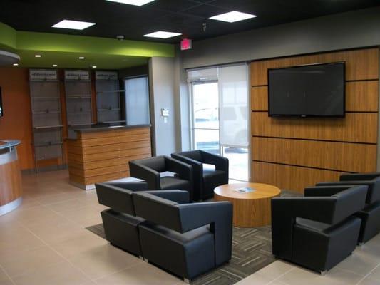 Hollingsworth Richards Ford Quick lane customer waiting area