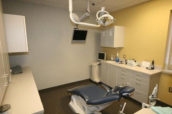 Dental operatory - Livonia Dental Group